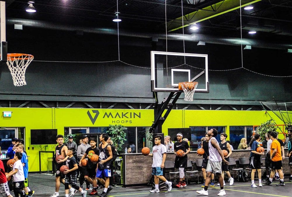 Digital signage for fitness and sports facilities